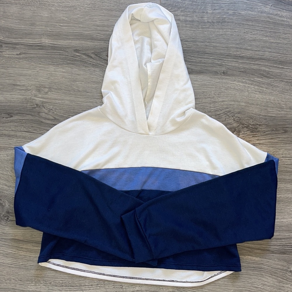 Medium Fashion Nova cropped top & pants set - Picture 10 of 11